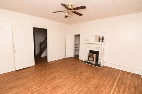 102 E Third St, Princeton, NC 27569 photo 5