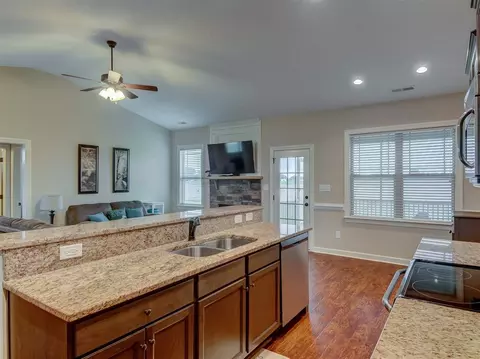 78 Lonestar Ct, Smithfield, NC 27577 photo 11