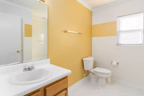 102 Citrine Ct, Durham, NC 27703 photo 16