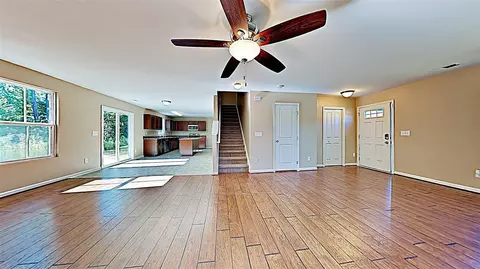 378 Fieldspar Ln, Clayton, NC 27520 photo 3