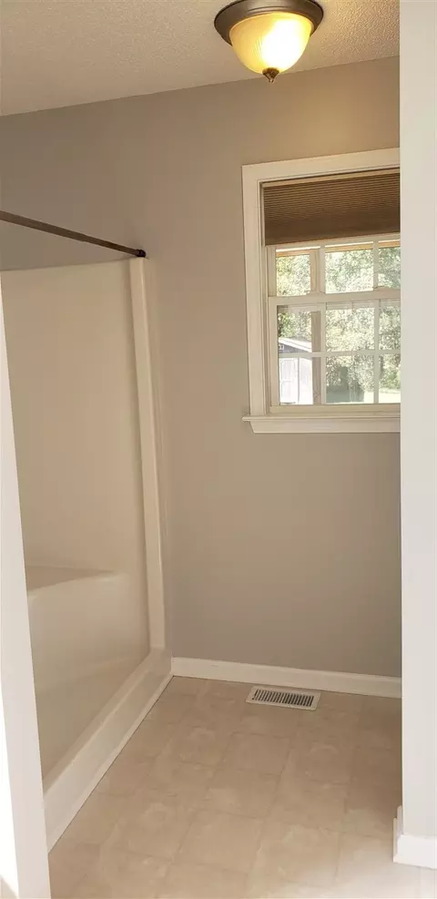 31 Mable Ct, Benson, NC 27504 photo 9