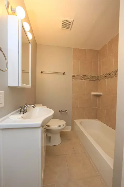 9 Zelko Ct, Durham, NC 27705 photo 8