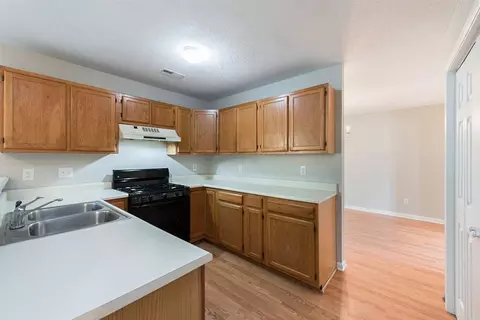 5505 Hadrian Dr, Durham, NC 27703 photo 9
