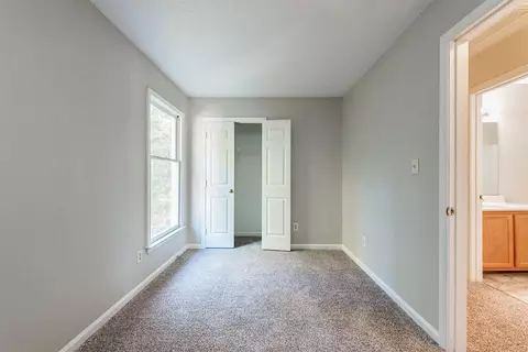 5505 Hadrian Dr, Durham, NC 27703 photo 16