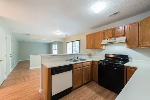 5505 Hadrian Dr, Durham, NC 27703 photo 8