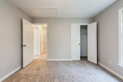 5505 Hadrian Dr, Durham, NC 27703 photo 14