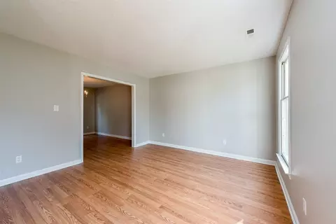 5505 Hadrian Dr, Durham, NC 27703 photo 6