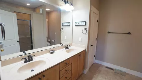 5610 Benson Hardee Rd, Benson, NC 27504 photo 18