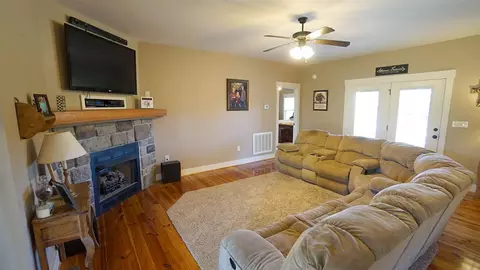 5610 Benson Hardee Rd, Benson, NC 27504 photo 8