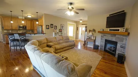 5610 Benson Hardee Rd, Benson, NC 27504 photo 7