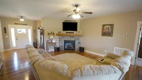 5610 Benson Hardee Rd, Benson, NC 27504 photo 6