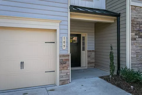 109 Phantom Ln, Durham, NC 27703 photo 2