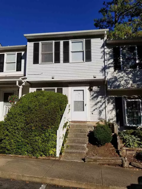 5 Durbin Pl, Durham, NC 27705 photo 1