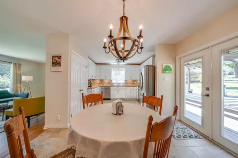 405 Compton Rd, Raleigh, NC 27609 photo 5
