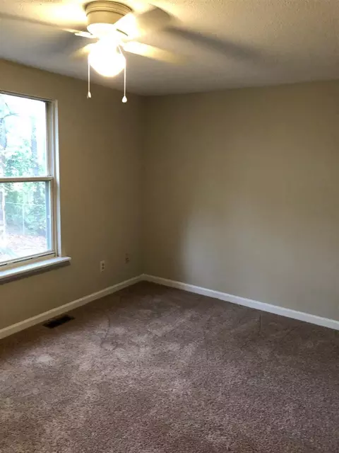 109 Brightleaf Ct, Cary, NC 27513 photo 9