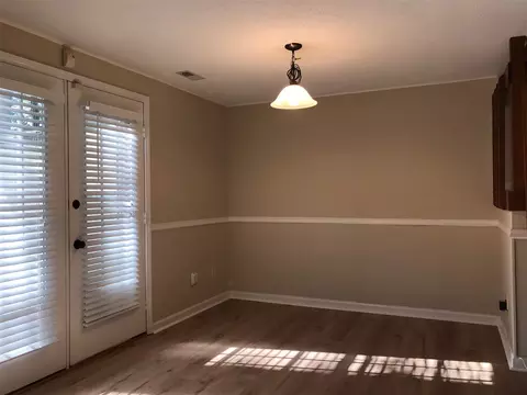 109 Brightleaf Ct, Cary, NC 27513 photo 3