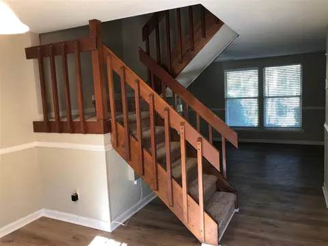 109 Brightleaf Ct, Cary, NC 27513 photo 4