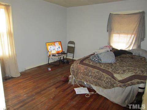 619 Bernice St, Durham, NC 27703 photo 9