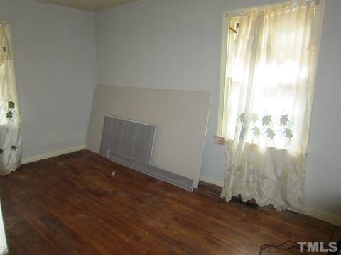 619 Bernice St, Durham, NC 27703 photo 8