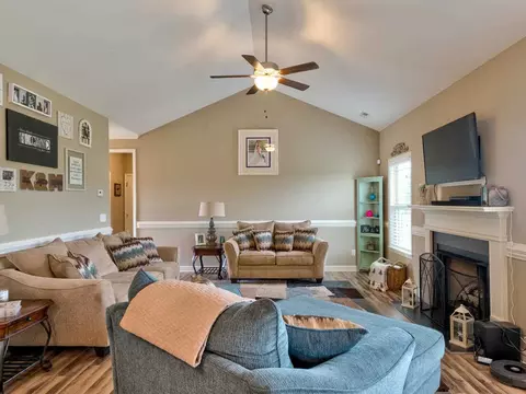 18 Creech Place Dr, Benson, NC 27504 photo 6