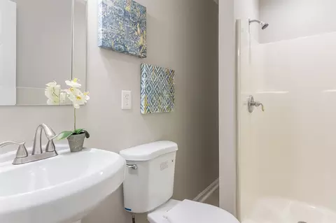 2526 Atlantic St, Durham, NC 27707 photo 6
