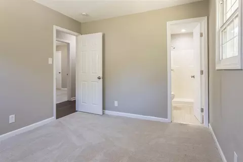 2526 Atlantic St, Durham, NC 27707 photo 5