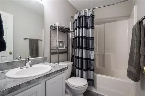 4605 Dolwick Dr, Durham, NC 27713 photo 10