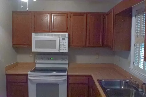 6535 Hearthstone Dr, Raleigh, NC 27615 photo 3