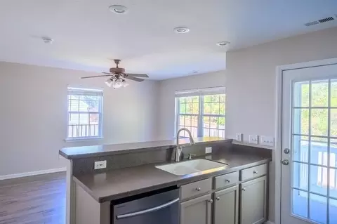 5420 Suda Dr, Durham, NC 27703 photo 9