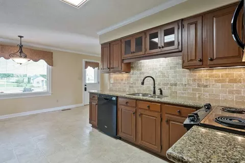 45 Scott Rd, Kenly, NC 27542 photo 11