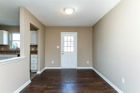1902 Spring Creek Dr, Durham, NC 27704 photo 6