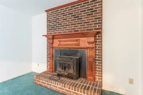 100 E Watson St, Selma, NC 27576 photo 10
