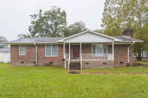 100 E Watson St, Selma, NC 27576 photo 1
