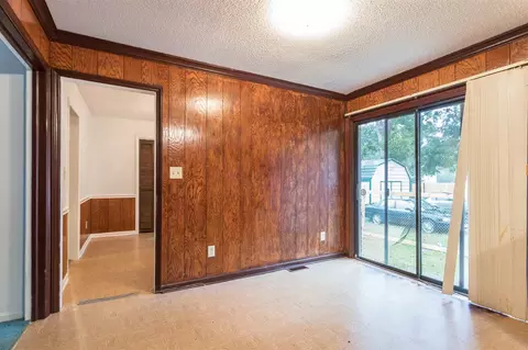 100 E Watson St, Selma, NC 27576 photo 12