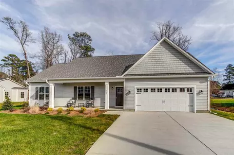 112 Dogwood Ln, Pine Level, NC 27568 photo 2