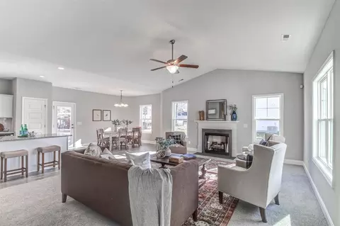 110 Dogwood Ln, Pine Level, NC 27568 photo 6