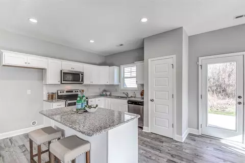 110 Dogwood Ln, Pine Level, NC 27568 photo 12