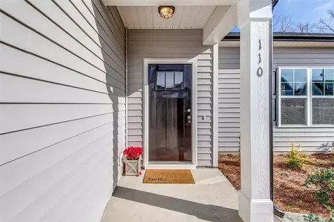 110 Dogwood Ln, Pine Level, NC 27568 photo 2