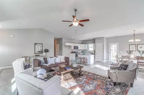 110 Dogwood Ln, Pine Level, NC 27568 photo 11