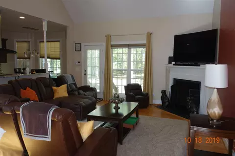 228 Beavertail Rd, Henderson, NC 27537 photo 2