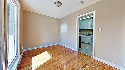 1109 Raynor St, Durham, NC 27703 photo 2
