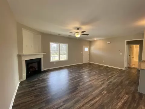 27 Fields Way, Coats, NC 27521 photo 4