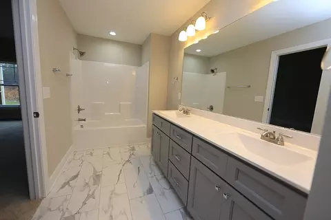 2480 Tarheel Rd, Benson, NC 27504 photo 9