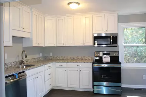 2315 Curtis St, Durham, NC 27707 photo 3