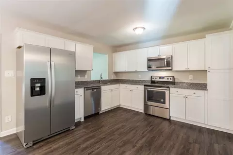 10 Sinnott Cir, Durham, NC 27713 photo 6