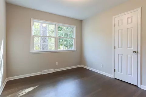 10 Sinnott Cir, Durham, NC 27713 photo 18