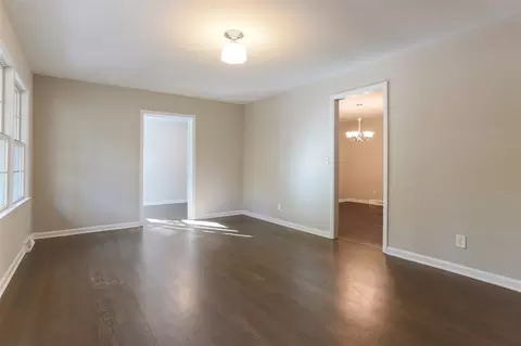 10 Sinnott Cir, Durham, NC 27713 photo 2
