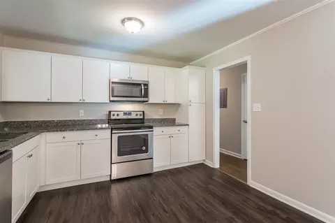 10 Sinnott Cir, Durham, NC 27713 photo 9