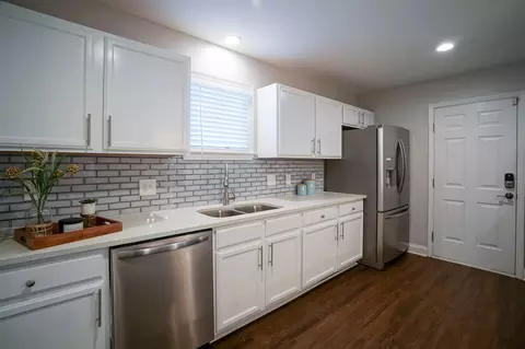1317 Taylor St, Durham, NC 27703 photo 8