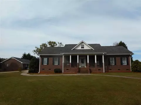 831 Dogeye Rd, Benson, NC 27504 photo 5